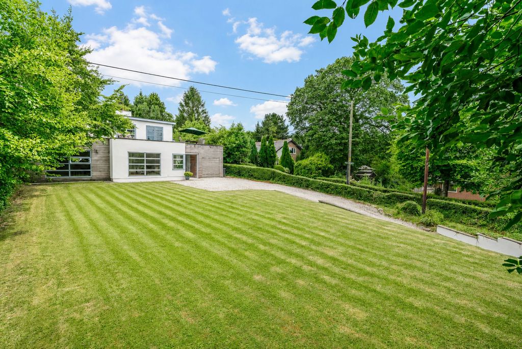 Property photo 1 of 63
