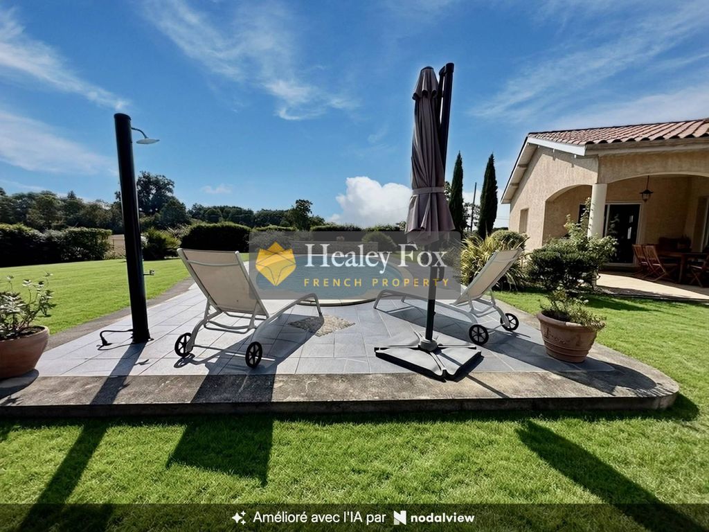 Property photo 3 of 17 Cfbd7E0B9E8d99E12Ff1639B67211F2d