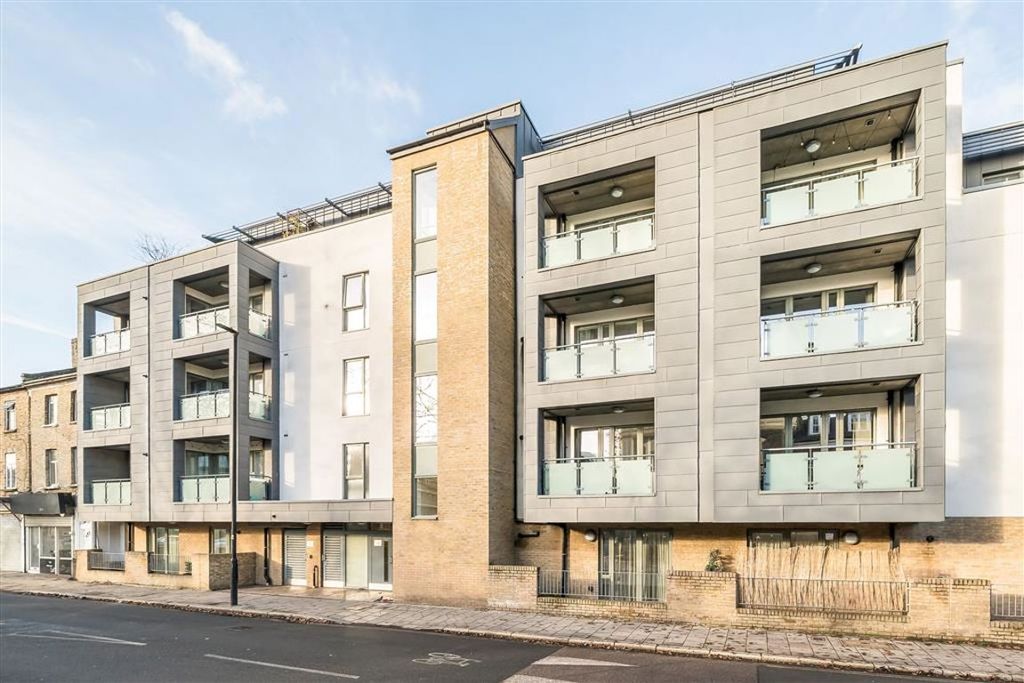 Property photo 3 of 10