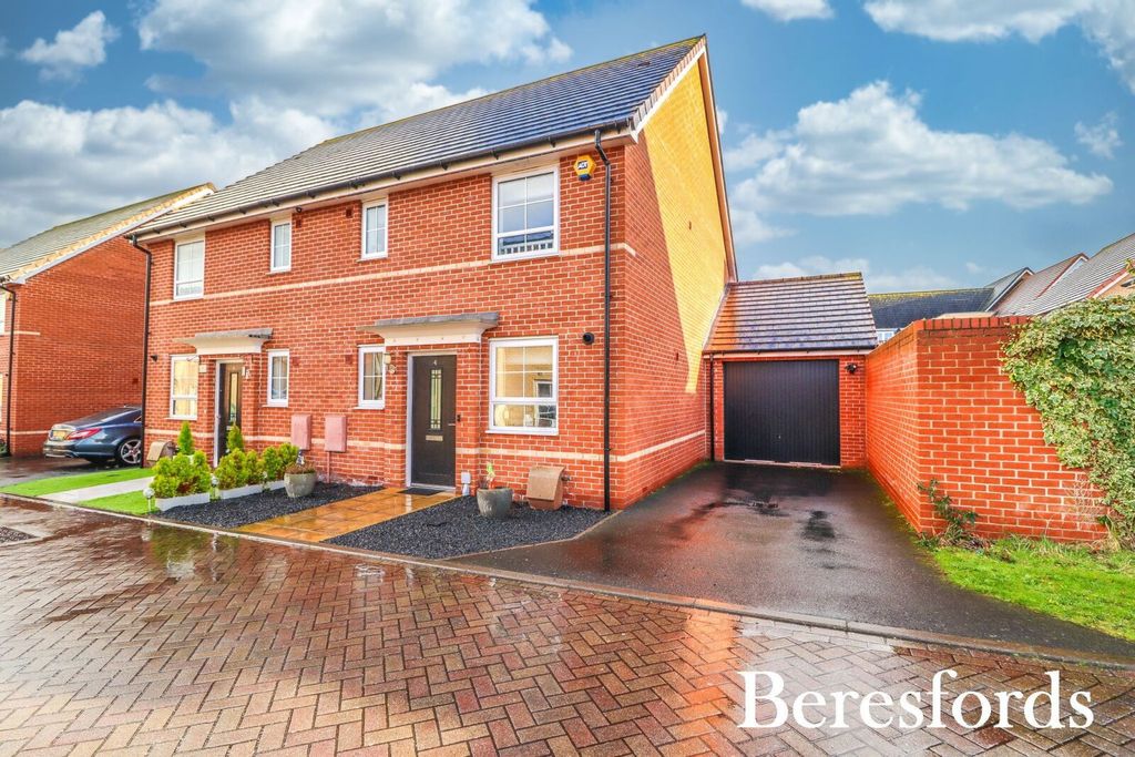 Property photo 1 of 24 Front