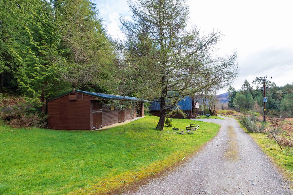 Property photo 2 of 7