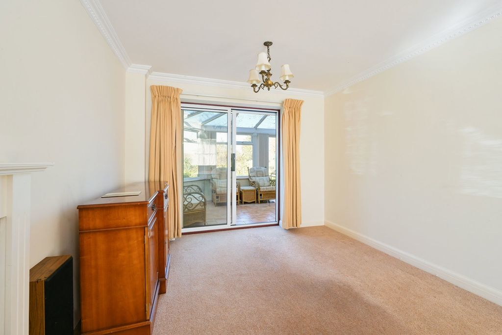 Property photo 3 of 23