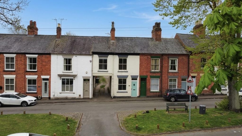 Property photo 1 of 20 1