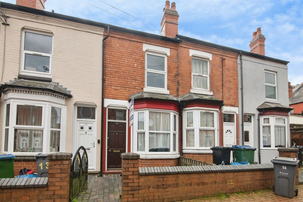 Property photo 2 of 34