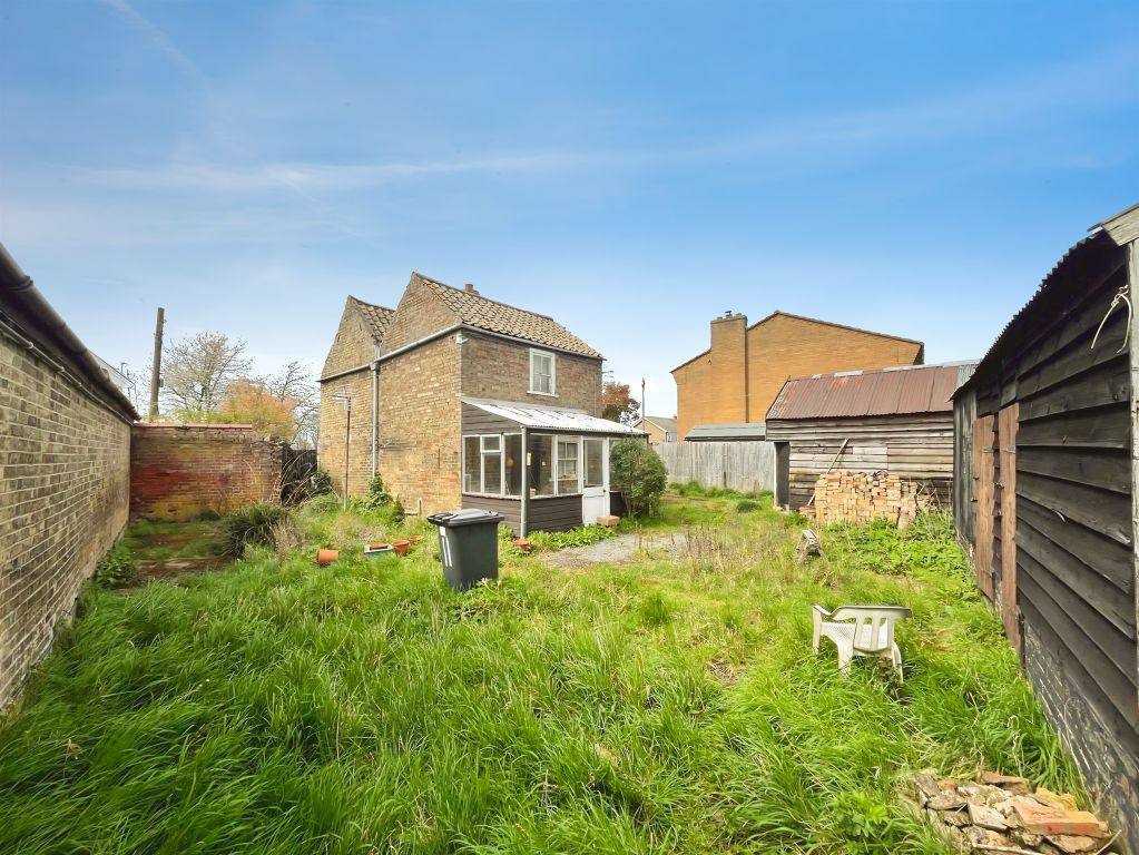 Property photo 2 of 5