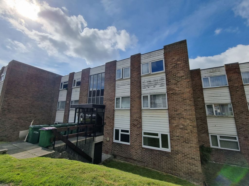 Property photo 1 of 6 Exterior