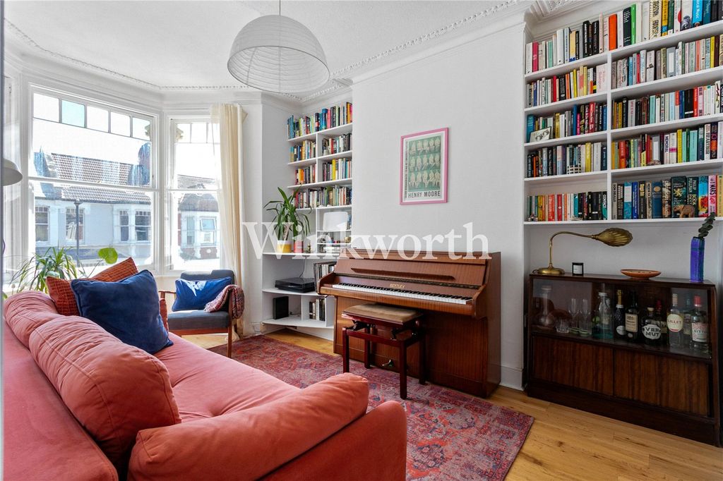 Property photo 2 of 16 Picture No. 25