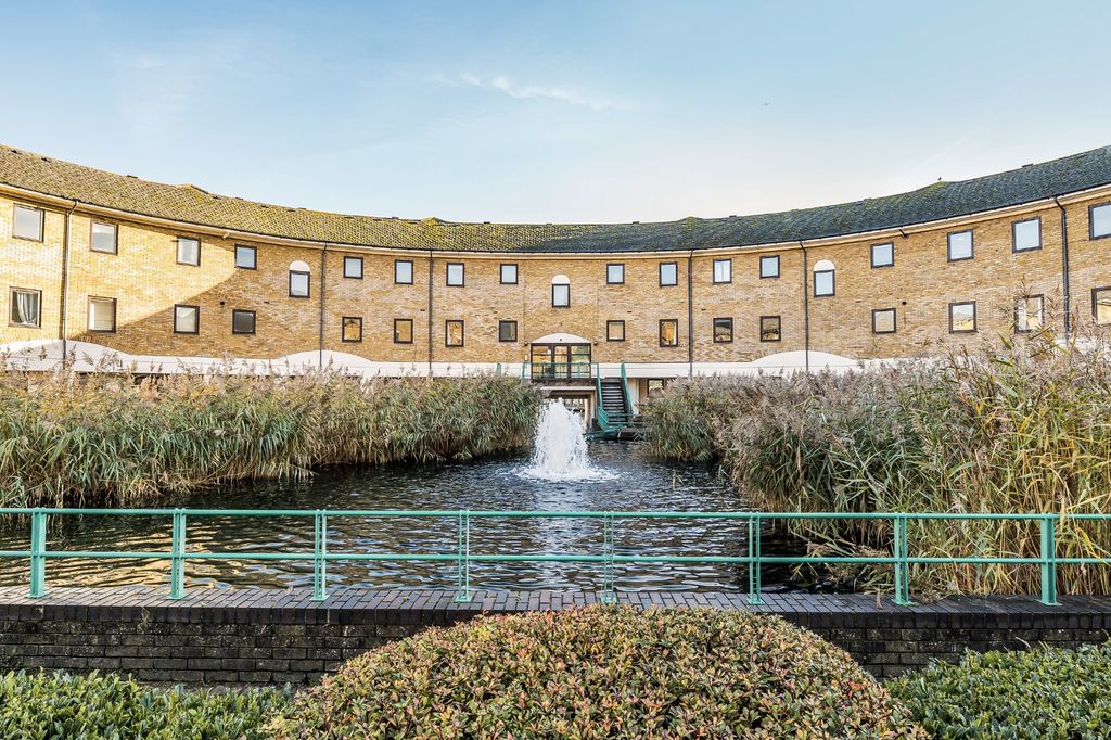 Property photo 2 of 16 Picture No. 05