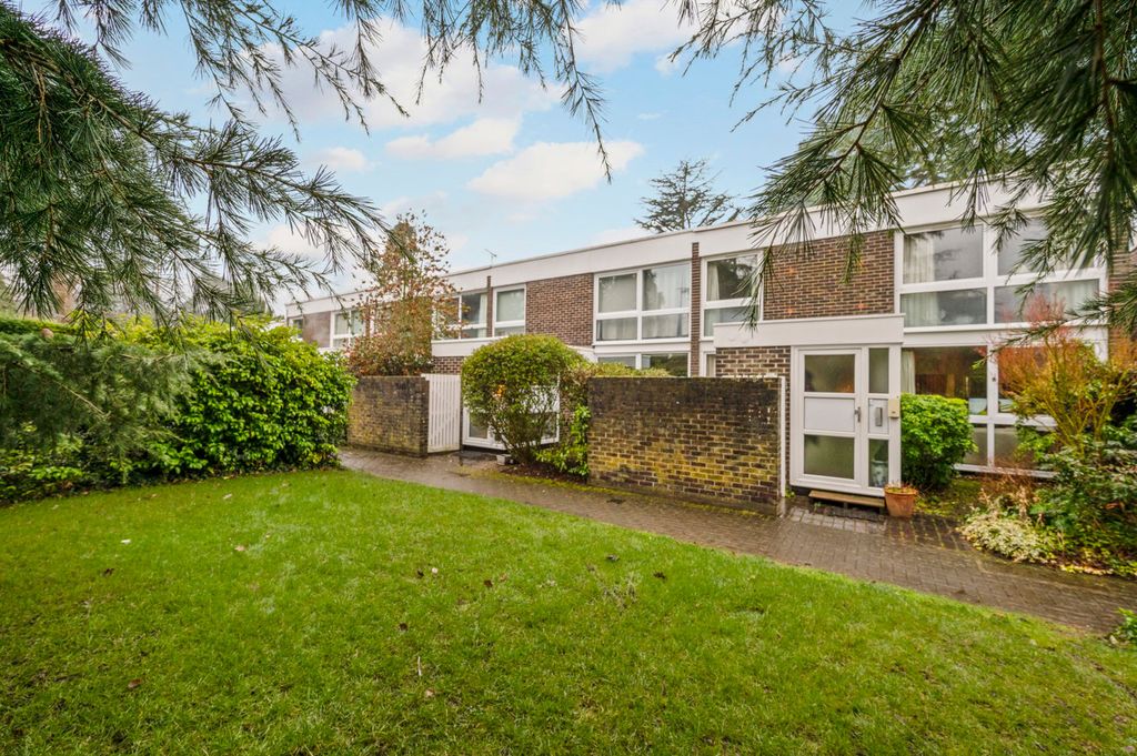 Property photo 1 of 21