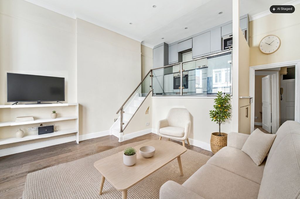 Property photo 3 of 12 5232152
