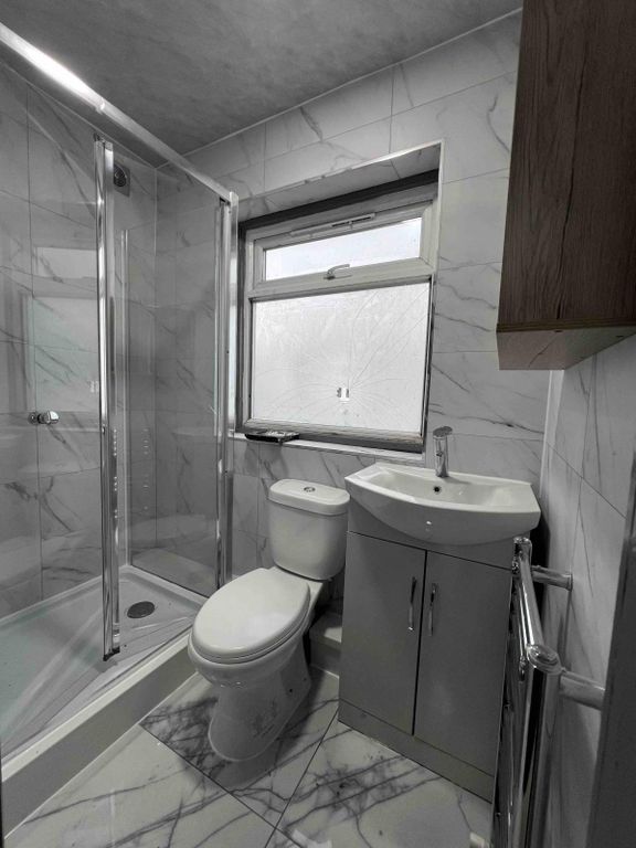 Property photo 3 of 18 Gallery