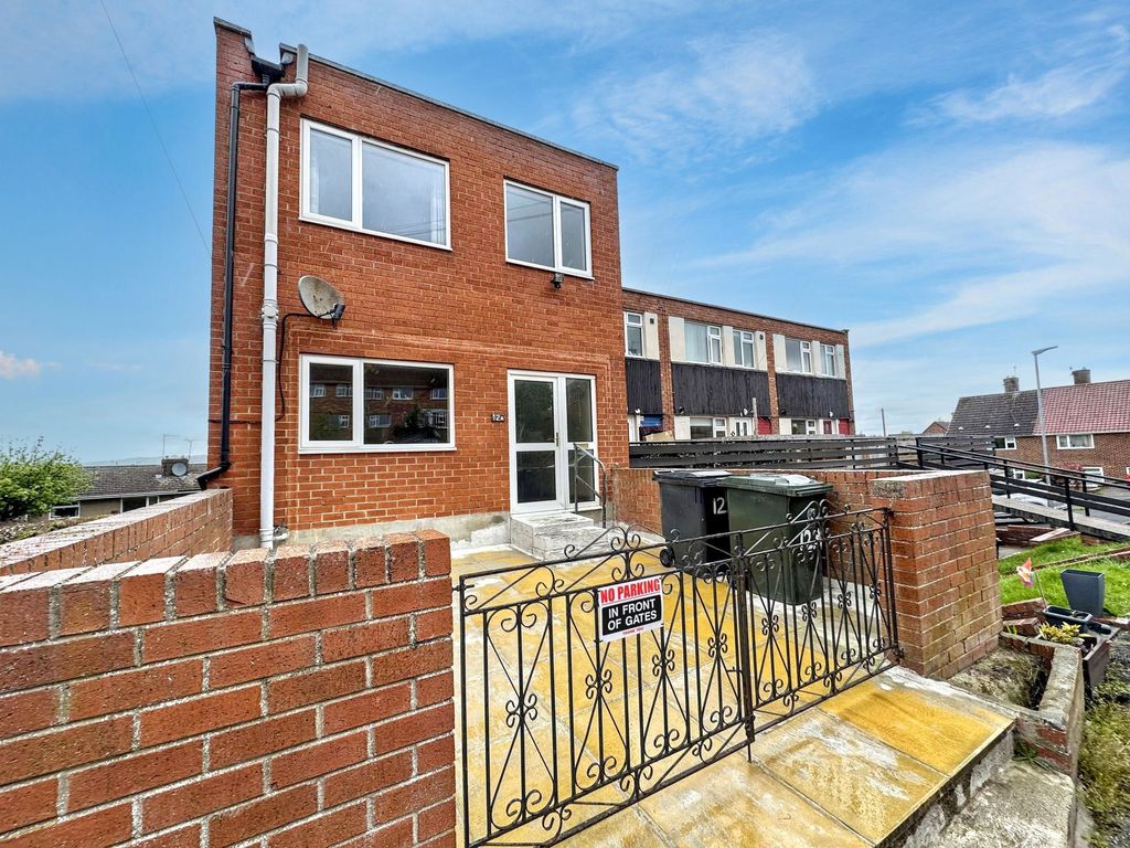 Property photo 2 of 22