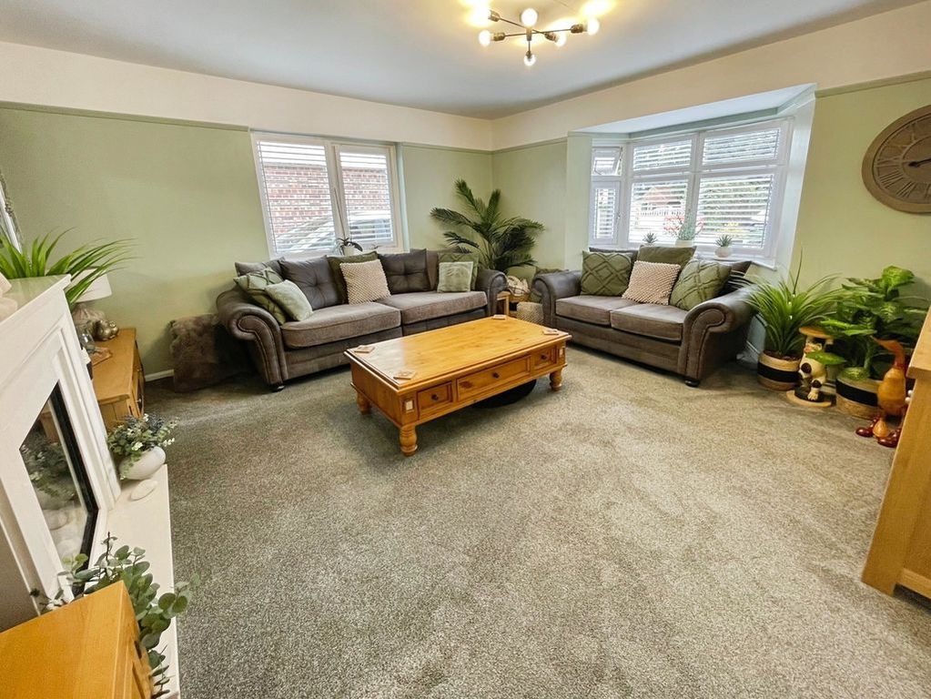 Property photo 3 of 27 Church Road