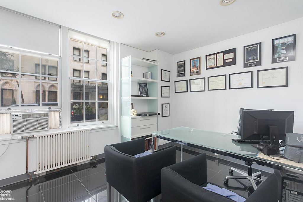 Property photo 3 of 5 <Alttext/>