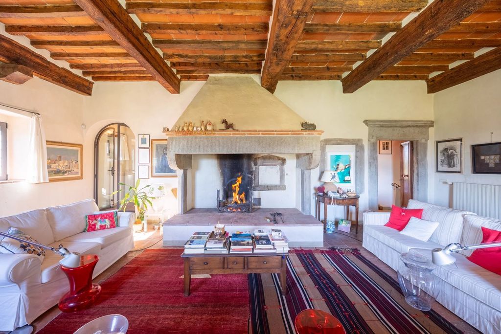 Property photo 1 of 30