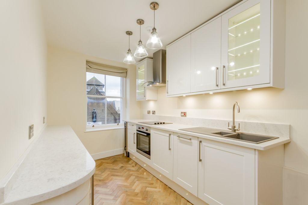 Property photo 2 of 8 84552