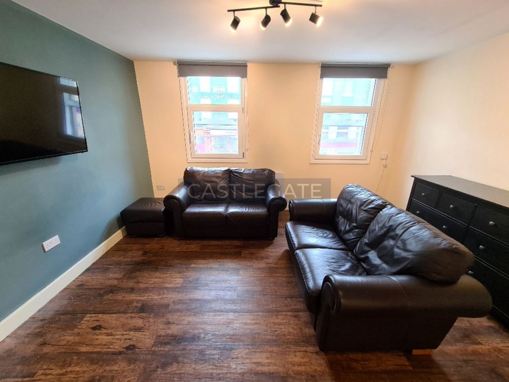 Property photo 2 of 17 20220316_113435_Resized