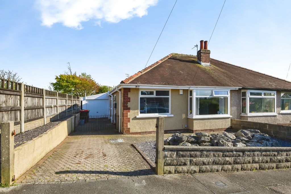Property photo 1 of 19 Pbox-Img.Jpg
