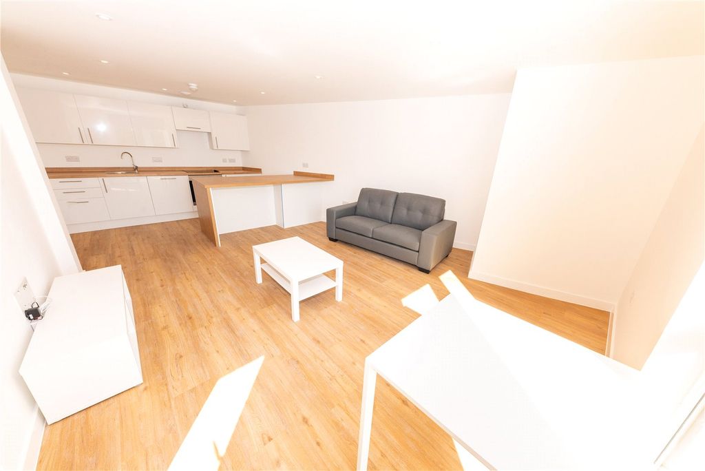 Property photo 1 of 11 Picture No. 01