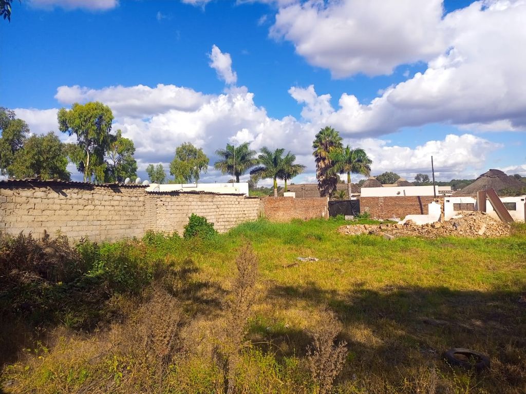 Property photo 1 of 5