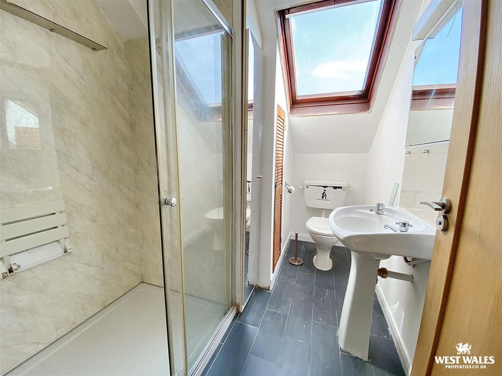 Additional image 13 of 4 bed end terrace house for saleGolden Hill Road, Pembroke SA71