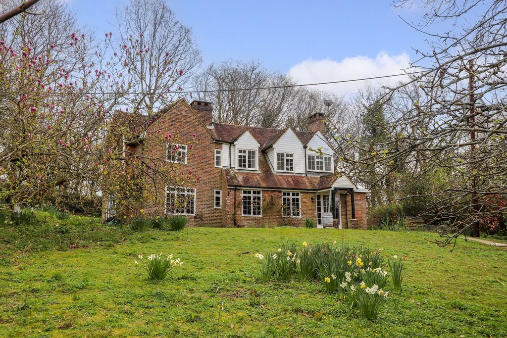 Property photo 1 of 18