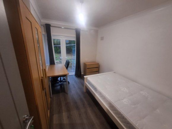 Property photo 3 of 7 9041500.Jpg