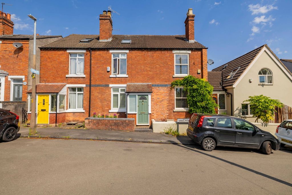 Property photo 1 of 59
