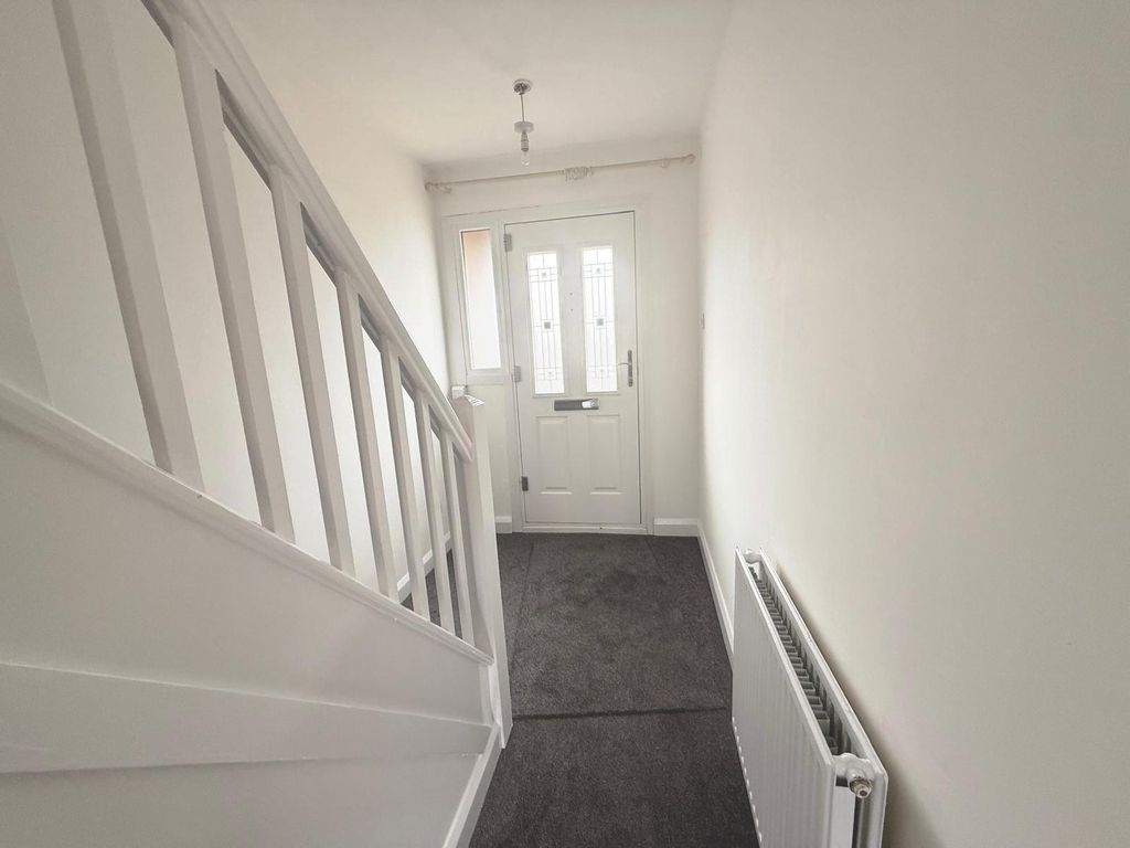 Property photo 2 of 18 Photo 1