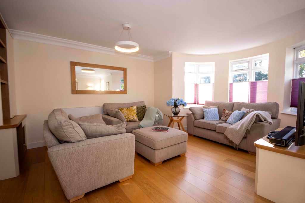 Property photo 3 of 13