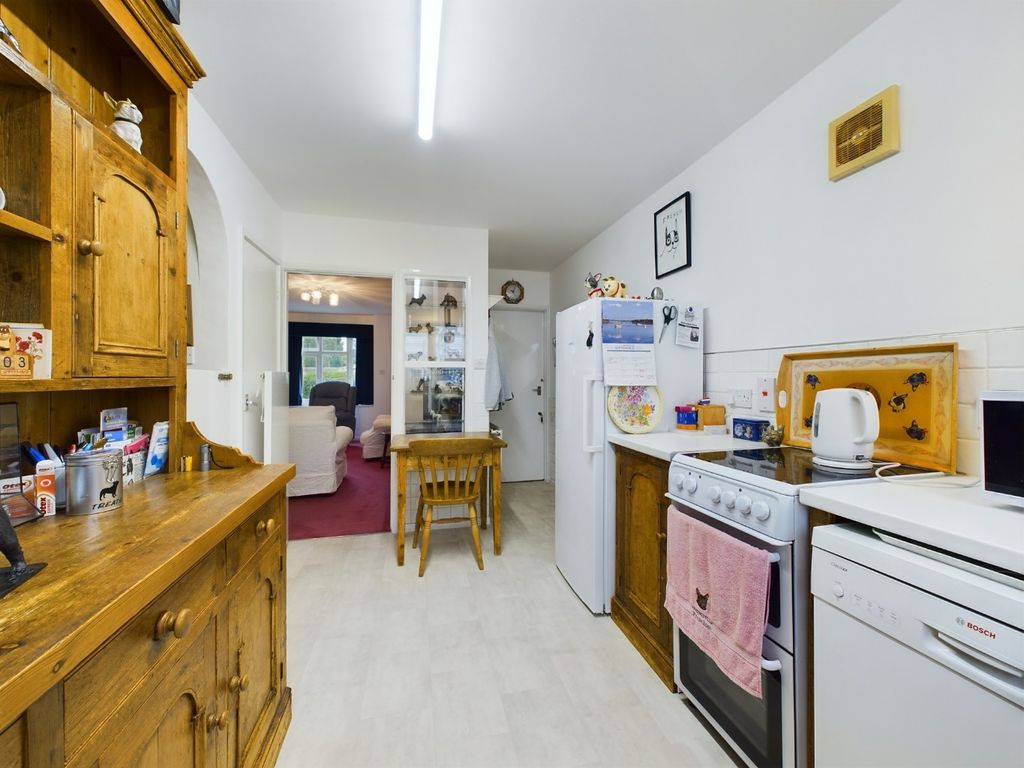 Property photo 2 of 13 Media Image 01