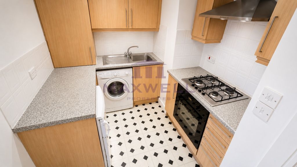 Property photo 3 of 13 One Bed For Rent, Maxwellproperties.Co.uk