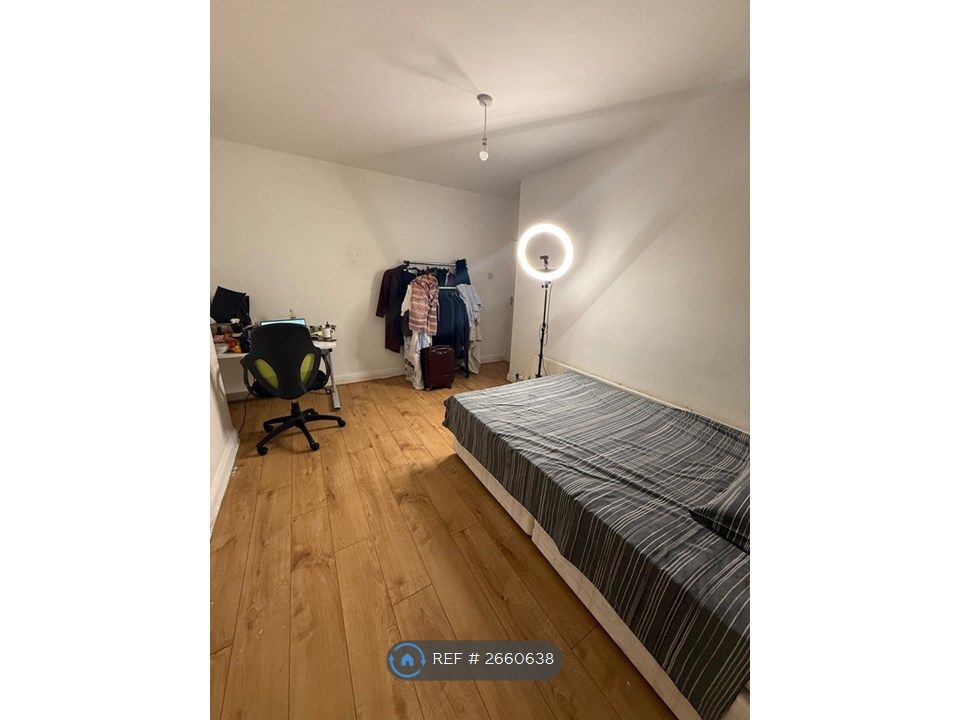 Property photo 3 of 3