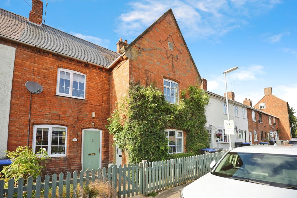 Property photo 1 of 18
