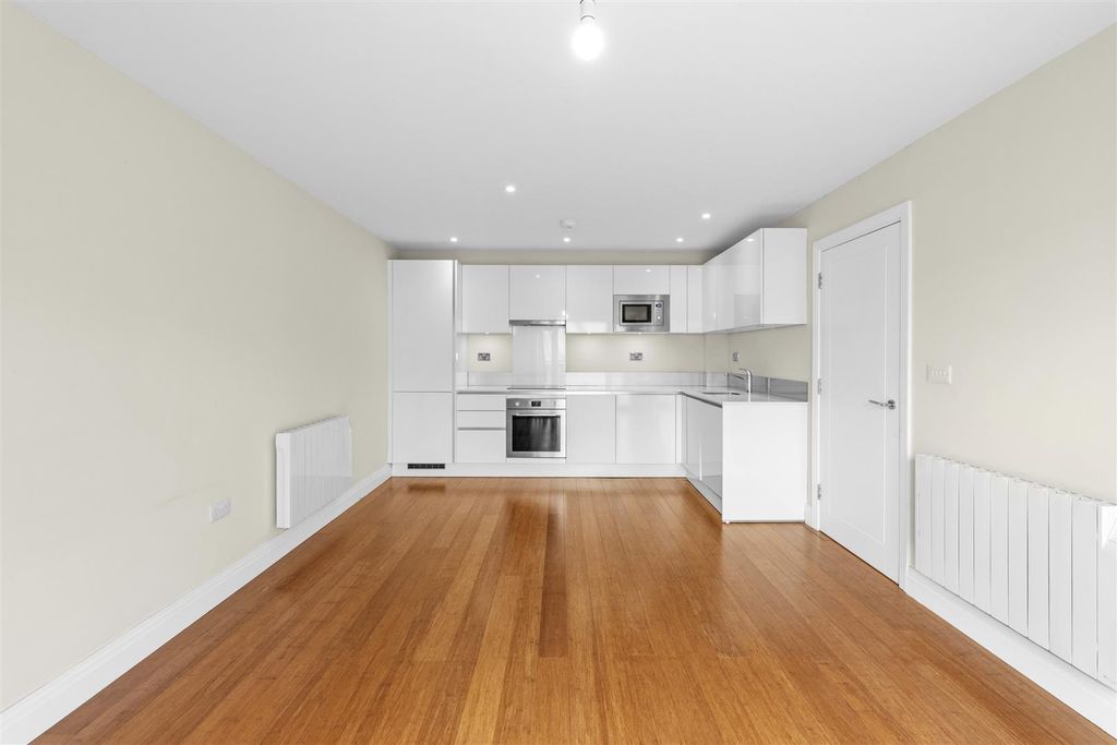 Property photo 2 of 12 Living Room