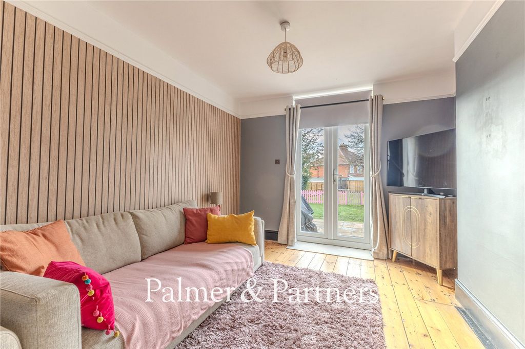 Property photo 3 of 22 Picture No. 26