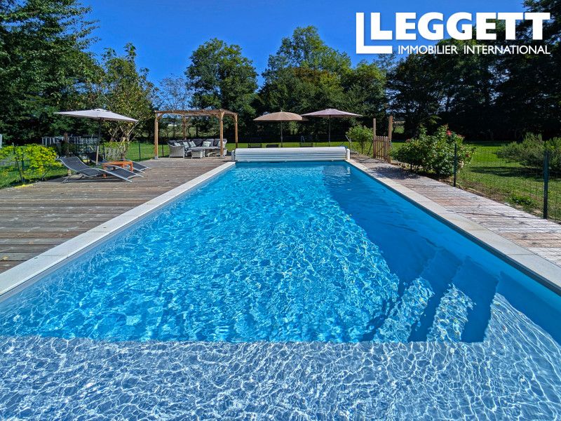 Property photo 2 of 10