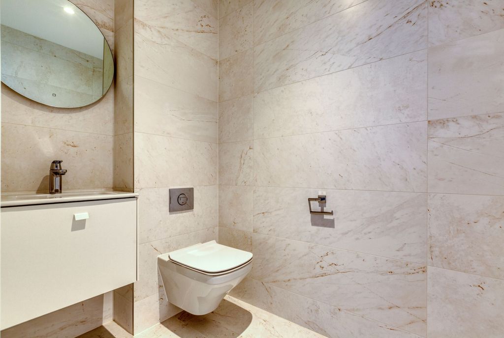 Additional image 20 of 2 bed flat for sale2 Elizabeth House - The Waves, Grouville JE3