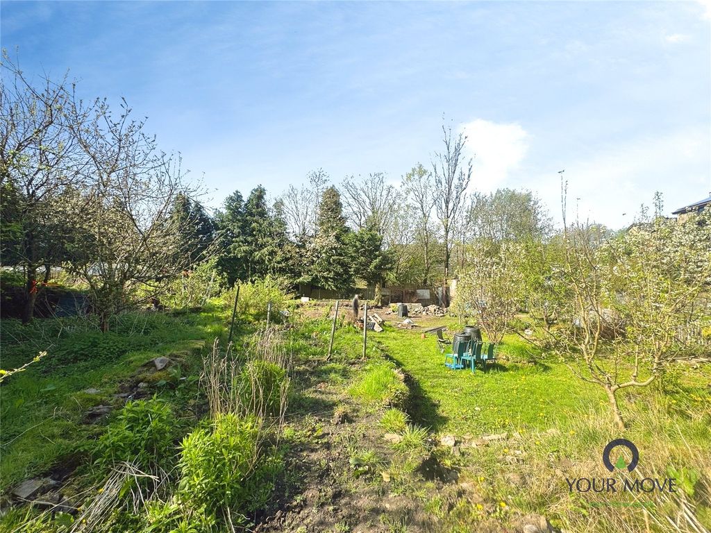 Property photo 2 of 8 Picture No. 07