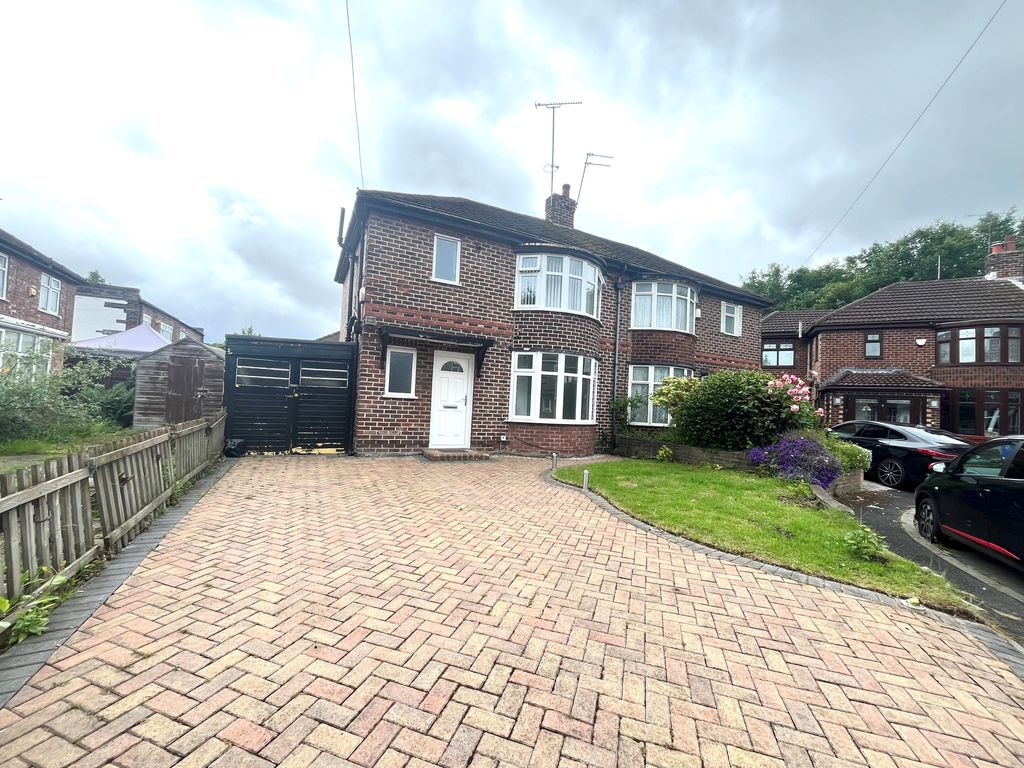 Property photo 3 of 8