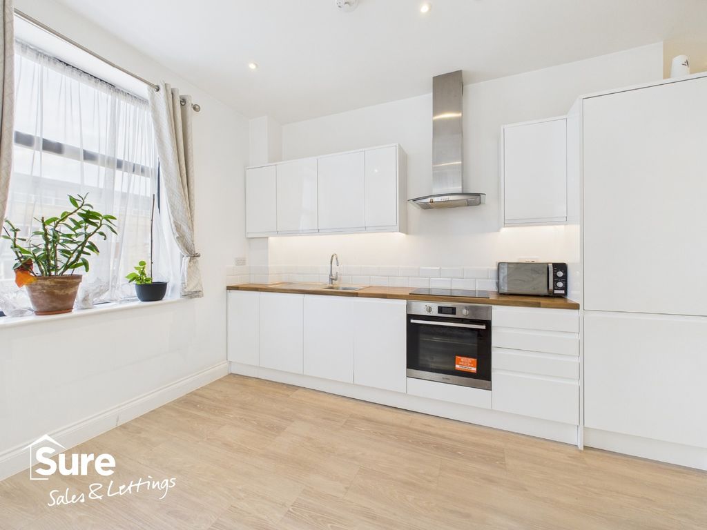 Property photo 3 of 15 4522753