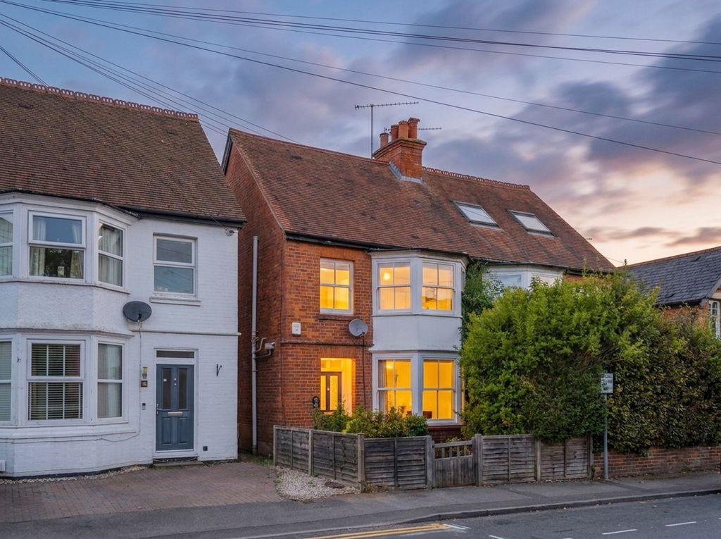 Property photo 1 of 11 Wescott Road