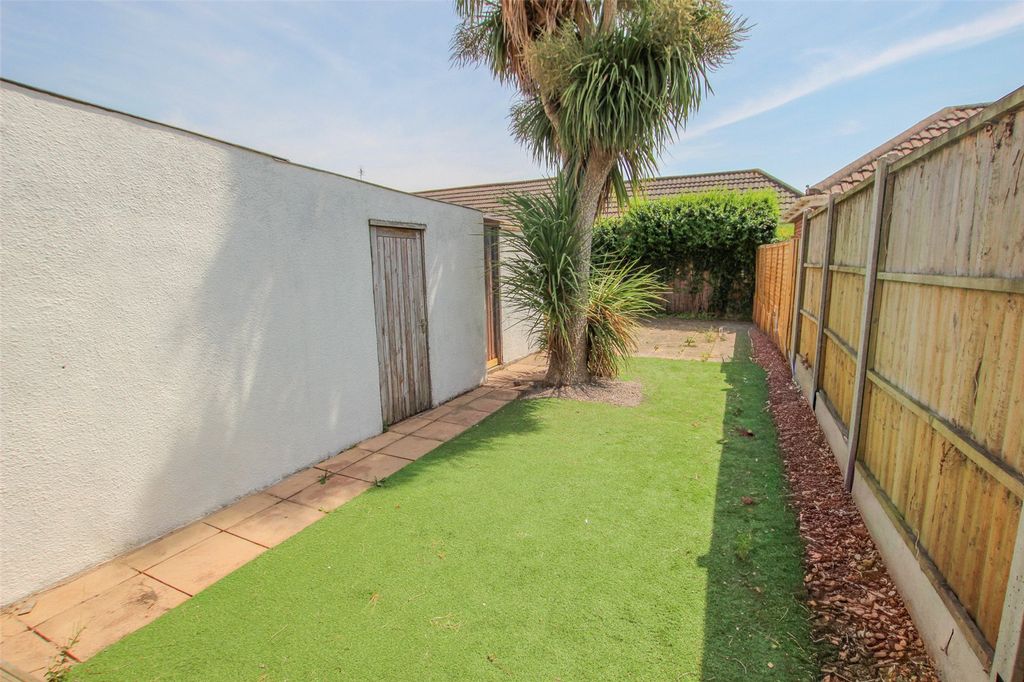 Property photo 3 of 23 Picture No. 97