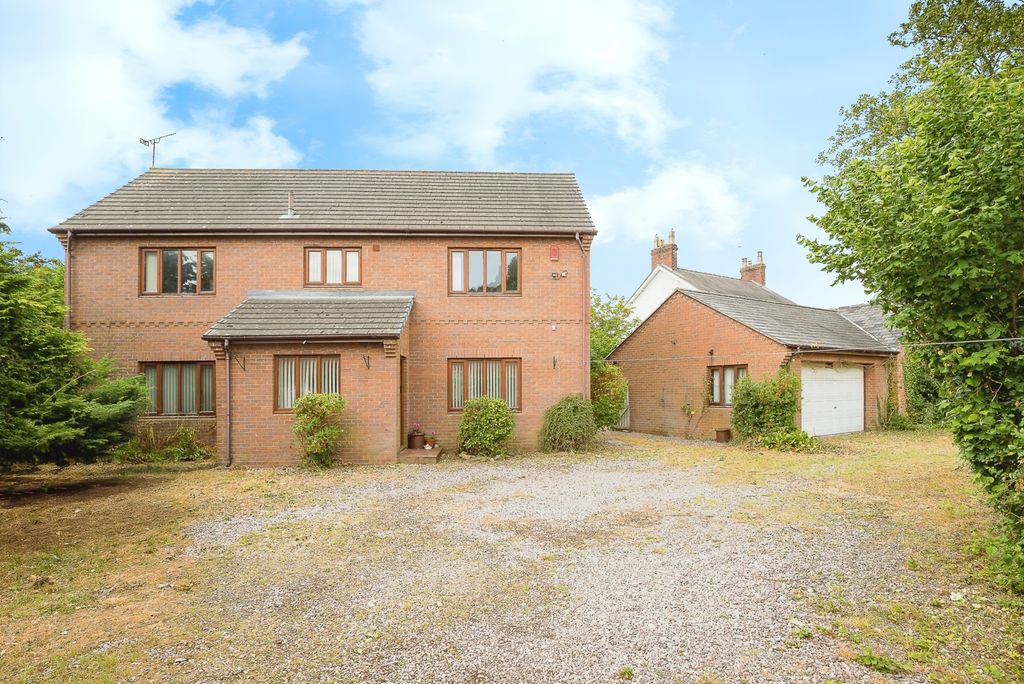 Additional image 5 of 4 bed detached house for saleSpringfield Court, Gresford, Wrexham LL12