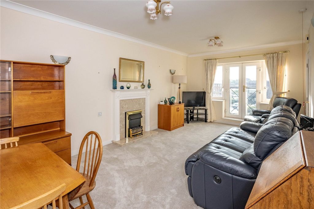 Property photo 2 of 11 Picture No. 05