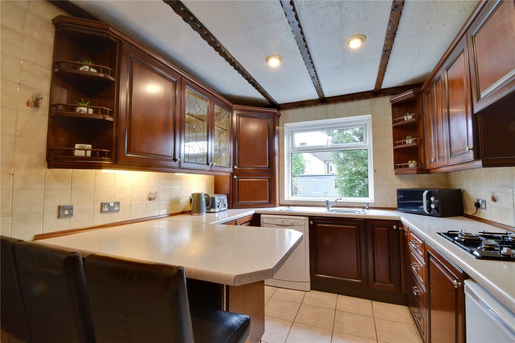 Property photo 1 of 8 Picture No. 01