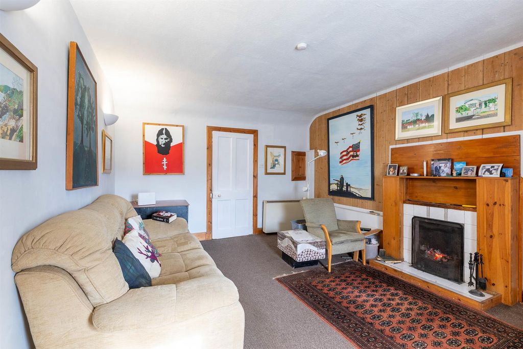Property photo 2 of 16 Clarendon Terrace Balbeggie-14.Jpg