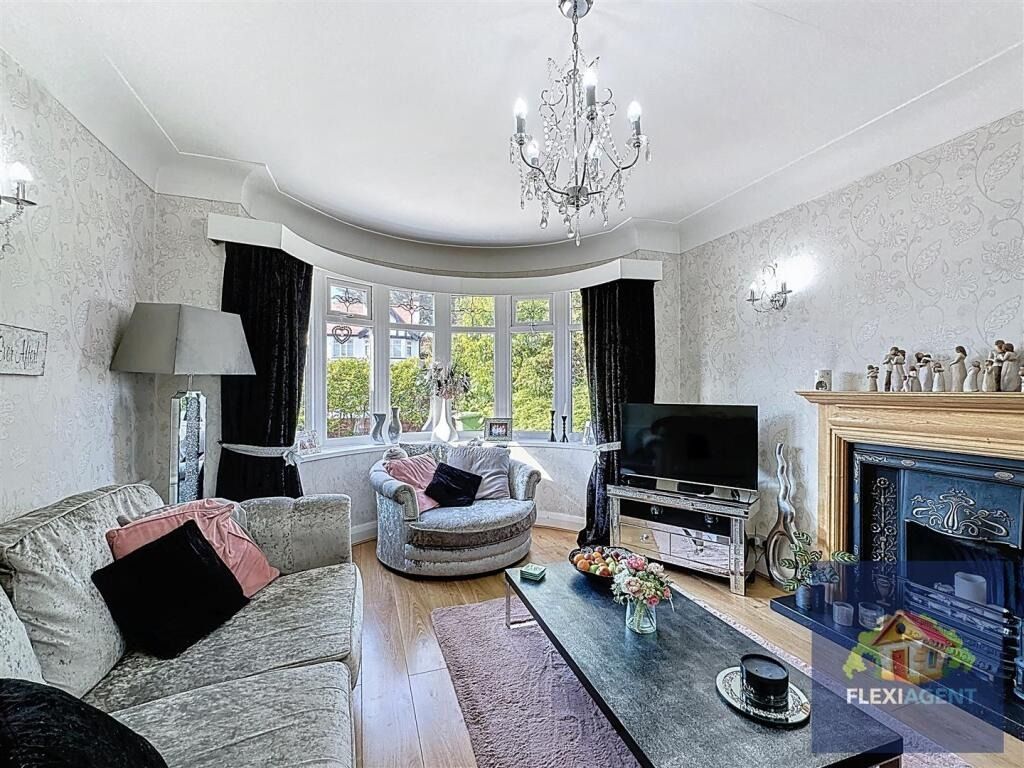 Property photo 3 of 40 4269274