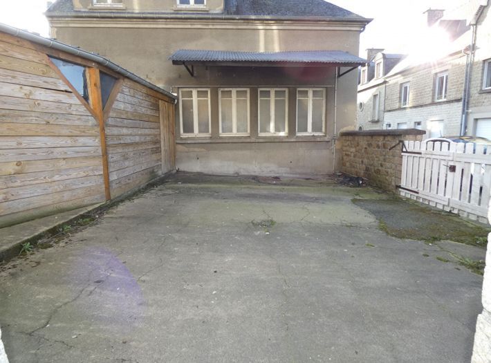 Property photo 3 of 10