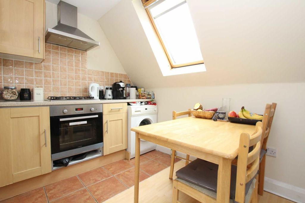 Property photo 2 of 3
